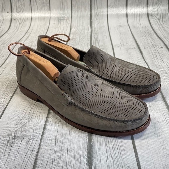 Tommy Bahama Felton-2 Grey Leather Perforated Loafers Slip-on Men's Size 12D - Picture 1 of 10